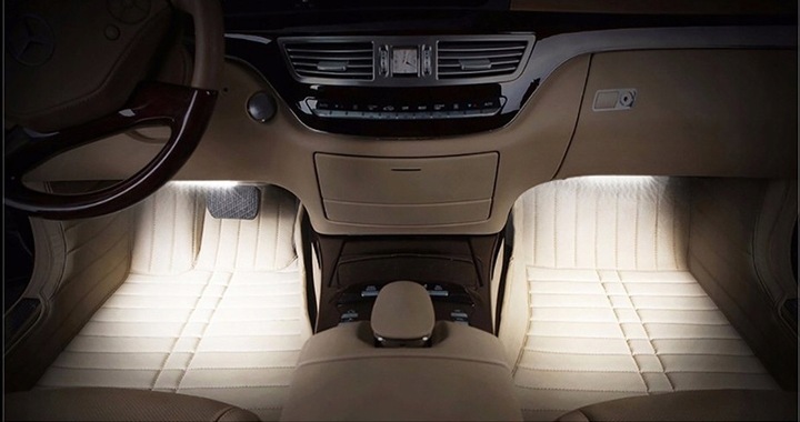 OŚWIETLENIE WNĘTRZA KABINY 4x9 SAMOCHODU LED RGB