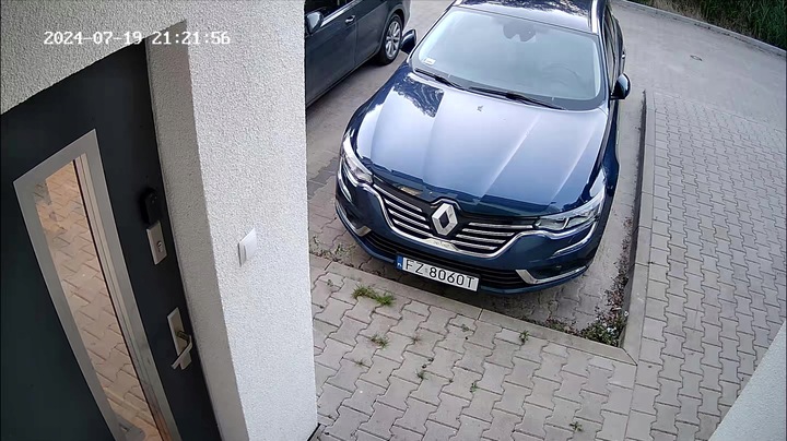 Kamera Zewnętrzna WiFi Obrotowa IP Do Monitoringu Domu Tuya 5MPx ZOOM 5Mp