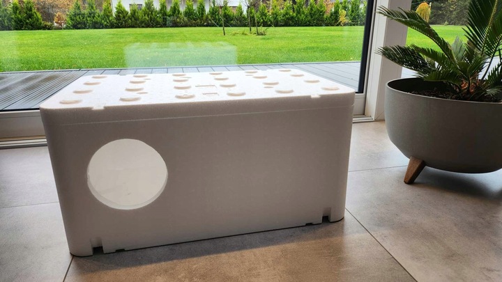 Duży Domek wiosenny budka dla kota styropianowy Box 60x40x30cm KB