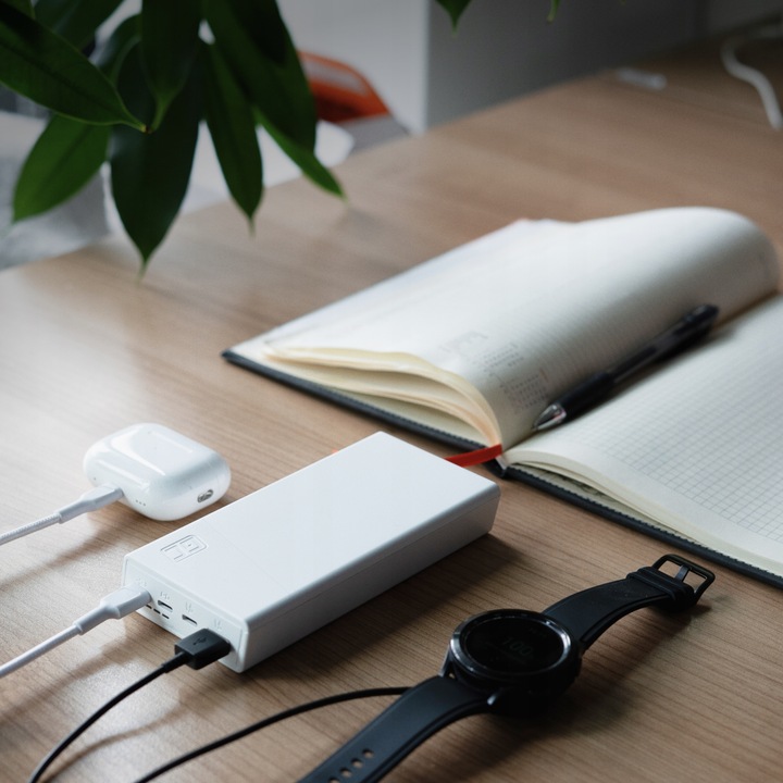 Green Cell Powerbank 20000mAh 22.5W Biały PowerPlay20s 3x USB-C PD QC 3.0