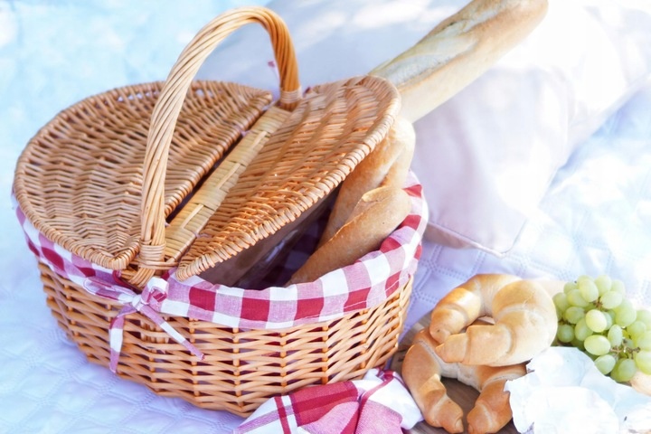 KOSZ NA PIKNIK KOSZYK PIKNIKOWY WIKLINOWY DUŻY MOCNY CZERWONY Z RĄCZKĄ