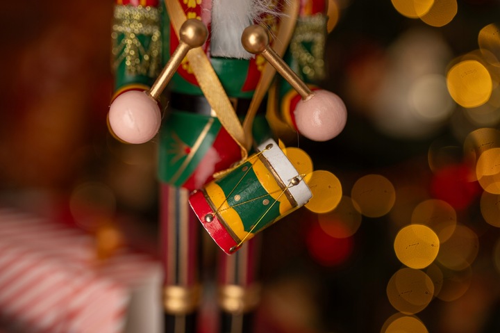 ŚWIĄTECZNE FIGURKI DZIADEK DO ORZECHÓW DUŻY DREWNIANY OZDOBA NA PODSTAWCE