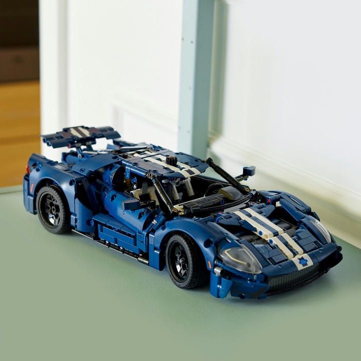 LEGO Technic Ford GT, wersja z 2022 roku (42154)