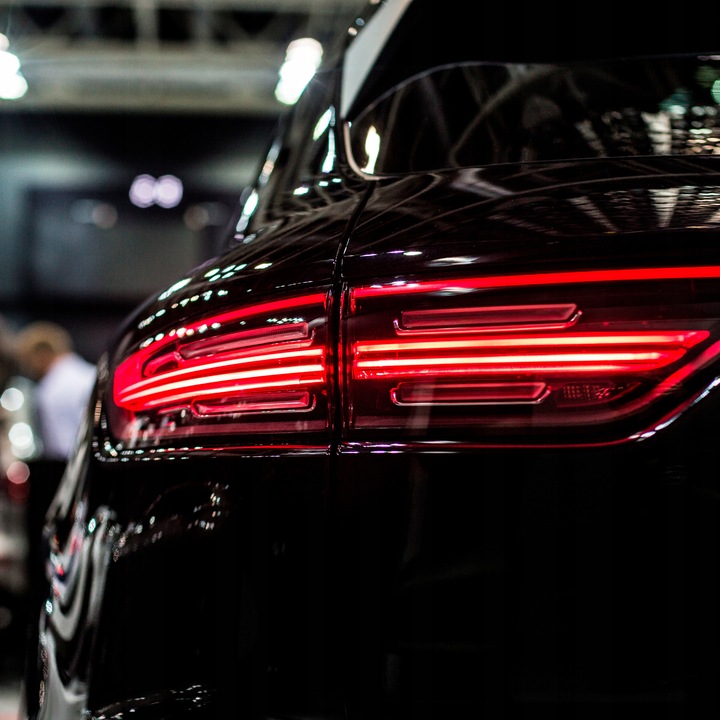 Folia Do Przyciemniania Lamp Czarna Ciemna Do Przednich Tylnych Reflektorów