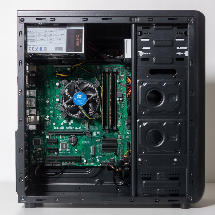 SZYBKI PC I3-6GEN 16GB DDR4 500GB SSD DVD WIN10