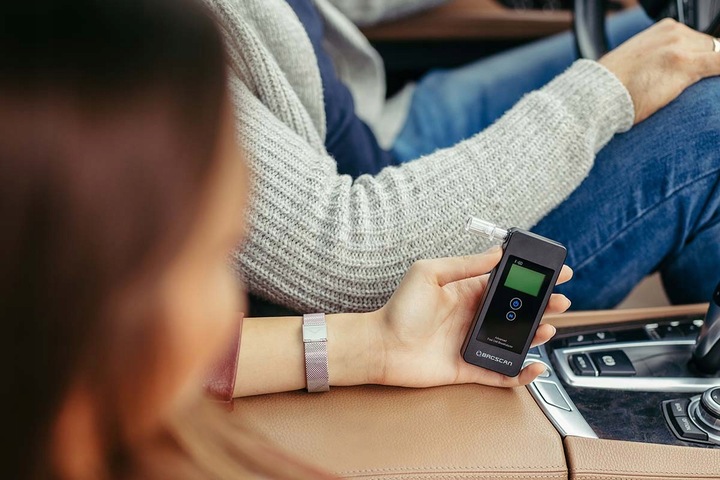 Alkomat BACSCAN F60 + kalibracje + pokrowiec