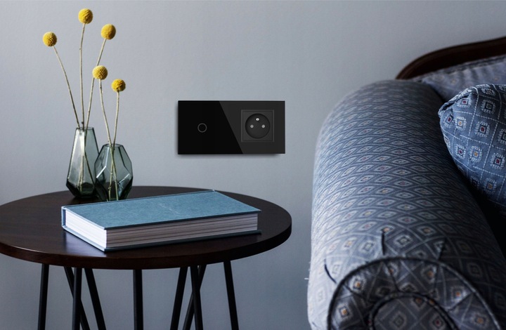 GNIAZDO GNIAZDKO SZKLANE Z BOLCEM Z WŁĄCZNIKIEM POJEDYNCZYM CZARNE PANEL