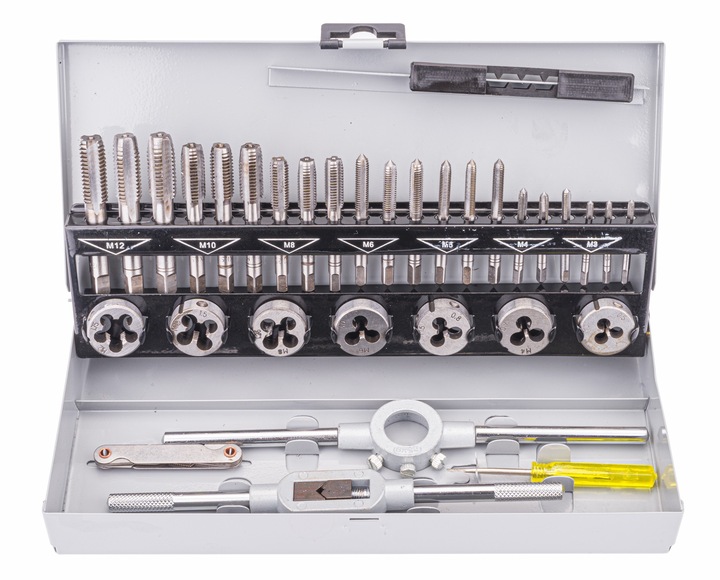 ZESTAW NARZYNEK I GWINTOWNIKÓW WALIZKA KALIBROWNIK 32 ELEMENTY M3-M12