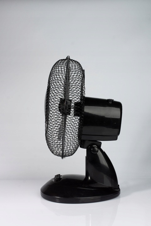 WENTYLATOR BIURKOWY STOŁOWY STOJĄCY CICHY 22cm CYRKULATOR CZARNY 2 TRYBY