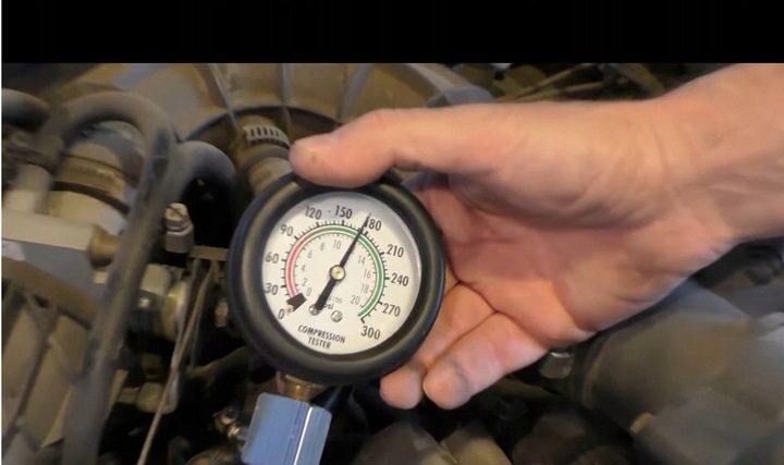 MIERNIK TESTER CIŚNIENIA SPRĘŻANIA POZIOMU KOMPRESJI WTRYSKU SILNIK BENZYNA