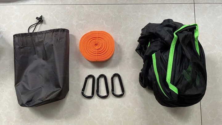 Hamak trójkątny do gry wieloosobowej