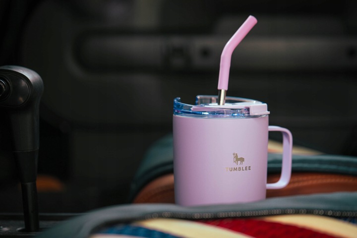 Kubek Termiczny do Auta Ze Słomką Ustnikiem Nieprzeciekający 900ml Termos