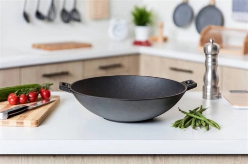 PATELNIA ŻELIWNA WOK Garnek duża ciężka 36,5 cm