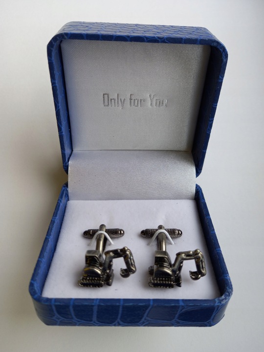 Tytanowe spinki do mankietów Koparka Buldożer