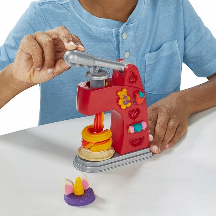 Zestaw Play-Doh Magiczne mrożone smakołyki F3614