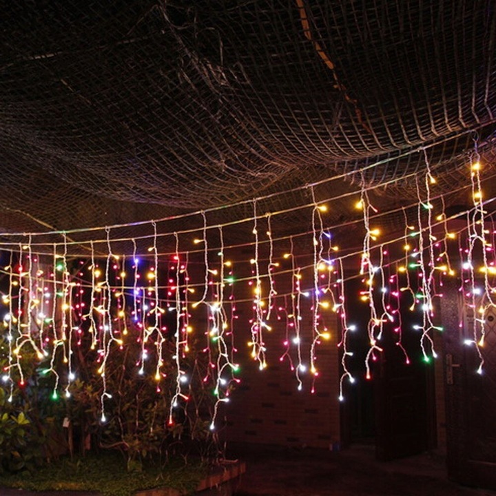 SOPLE 500 LED KURTYNA LAMPKI ZEWNĘTRZNE IP44 MULTIKOLOR + ZIMNY FLASH 21M