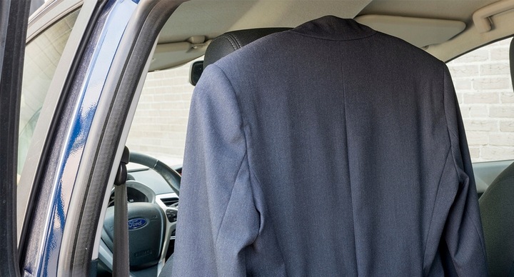 Dunlop WIESZAK SAMOCHODOWY na zagłówek MARYNARKĘ + odblask