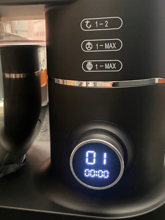 Robot planetarny Kernau KSFP 612.00 B 1500W Metalowa MISA 6L