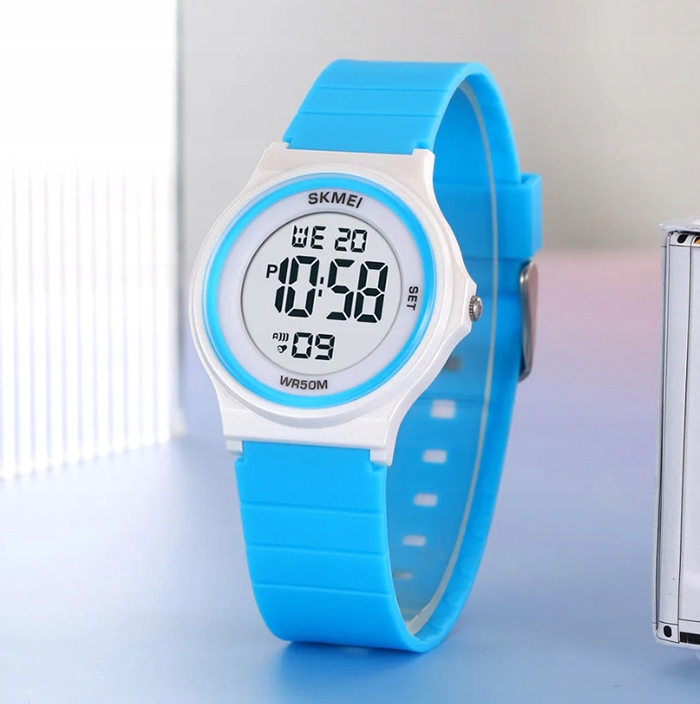 Zegarek dziecięcy SKMEI elektroniczny sportowy stoper alarm data