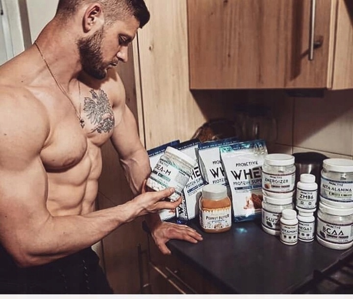 PROACTIVE X-MASS GAINER 3000G, BIAŁA CZEKOLADA Węglowodany na masę Siłownia