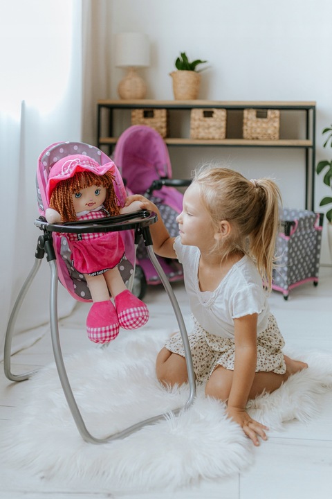 ŁÓŻECZKO dla lalek KRZESEŁKO DO KARMIENIA HUŚTAWKA 2w1 Zestaw dla lalki