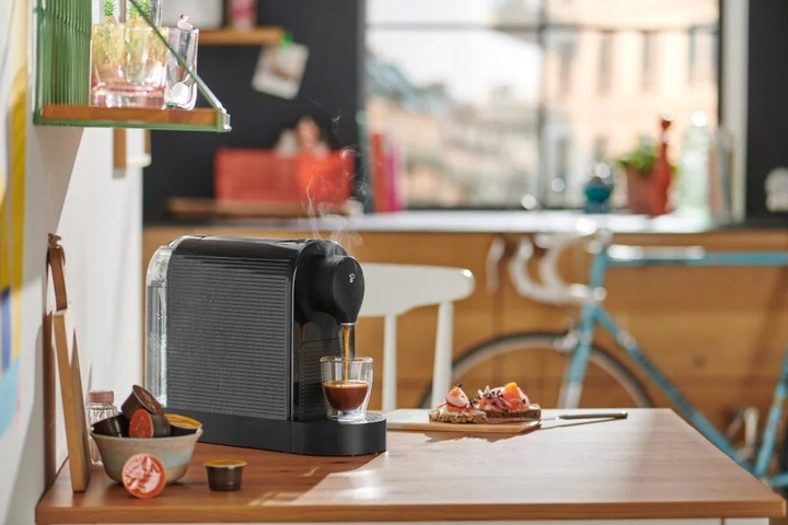 Ekspres Kapsułkowy TCHIBO Cafissimo Pure Plus