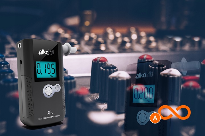 Alkomat elektrochemiczny ALKOHIT X5 do Auta GW. 2l