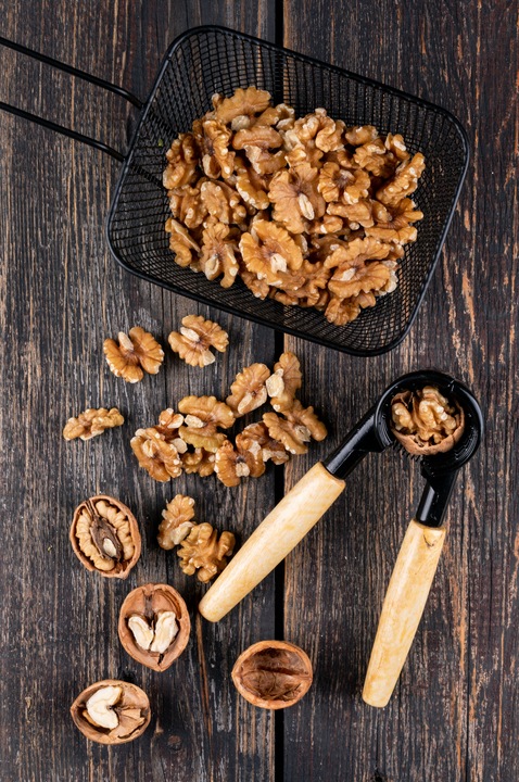 ORZECHY WŁOSKIE ŁUSKANE 1 kg POŁÓWKI Łuskane ŚWIEŻE Naturalne