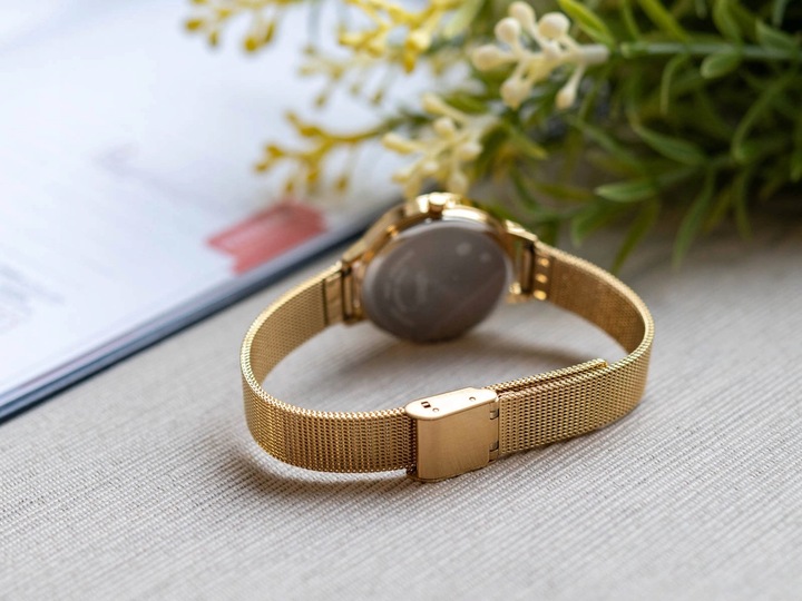 DAMSKI ZEGAREK LORUS RG214QX5 NA BRANSOLECIE MESH Z CYRKONIAMI ZŁOTY