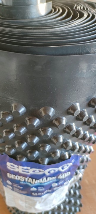 Folia fundamentowa izolacja kubełkowa 0,5m x 20mb