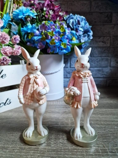 FIGURKA WIELKANOCNY PAN ZAJĄC KRÓLIK model XVI róż