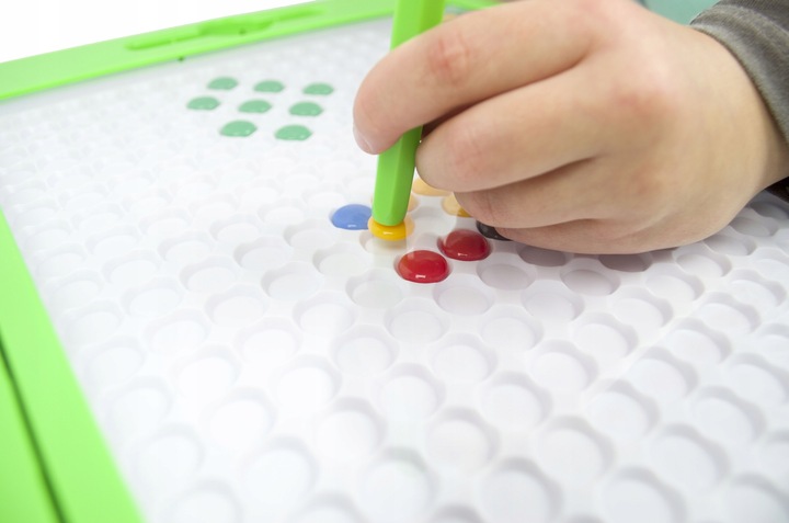 TABLICA MAGNETYCZNA DINOZAUR UKŁADANKA MOZAIKA MONTESSORII