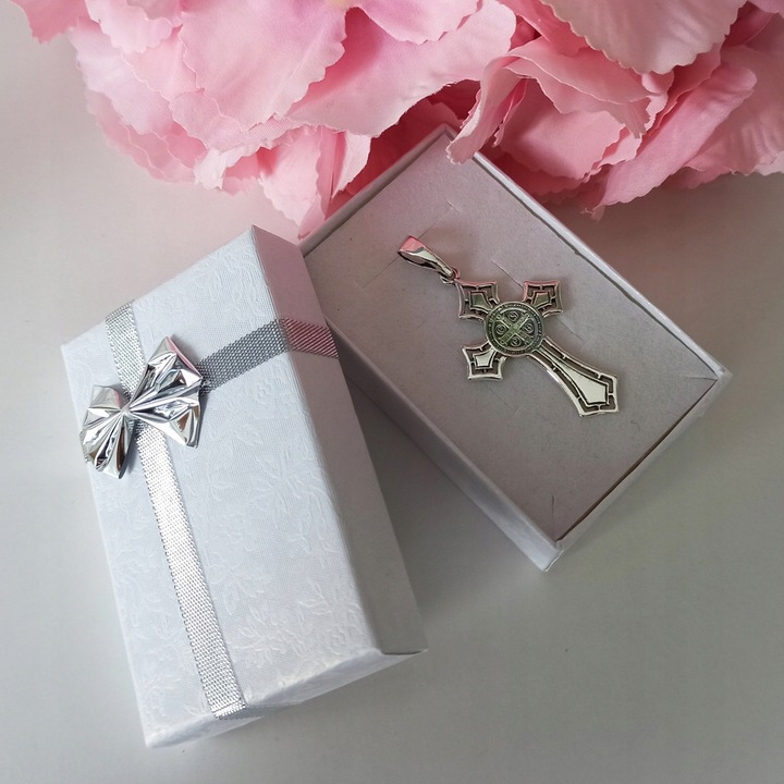 Krzyżyk srebrny św.benedykt oksydowany SREBRO 925