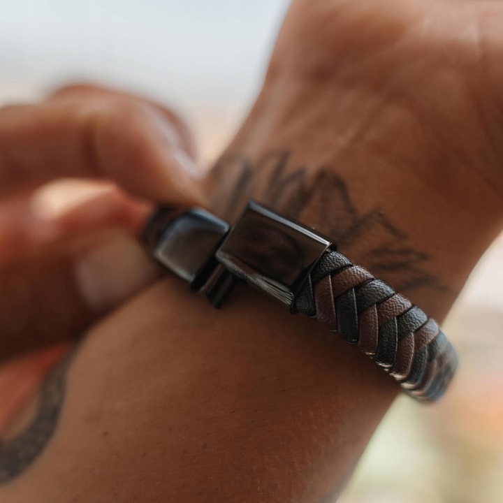 SERASAR Skórzana bransoletka dla mężczyzn [Steady] Brązowy, 20 cm