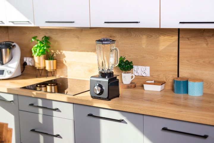 Blender kielichowy szklany 1200W First Austria