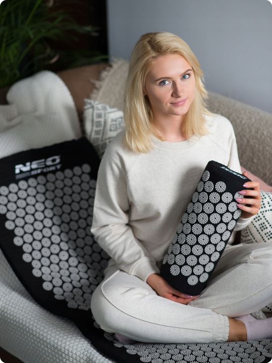 MATA DO AKUPRESURY Z KOLCAMI + PODUSZKA + TORBA