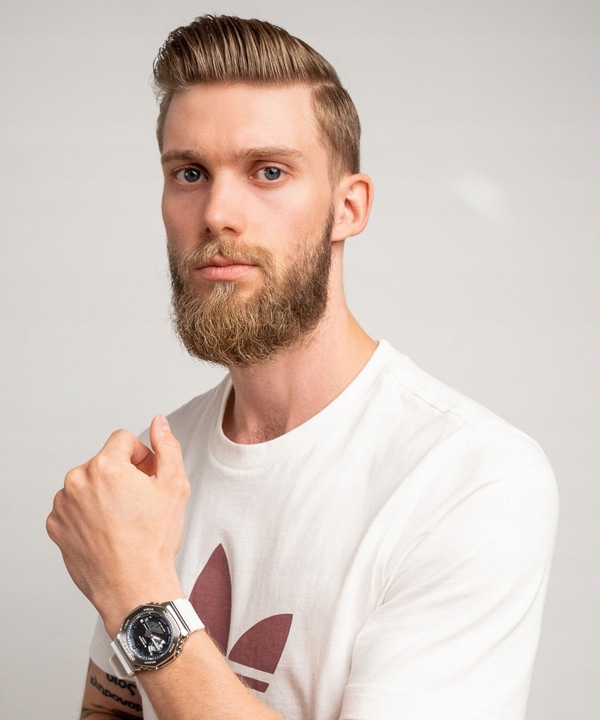 Zegarek Casio G-SHOCK Octagon Classic Precious Heart Casio-GM-2100WS-7AER