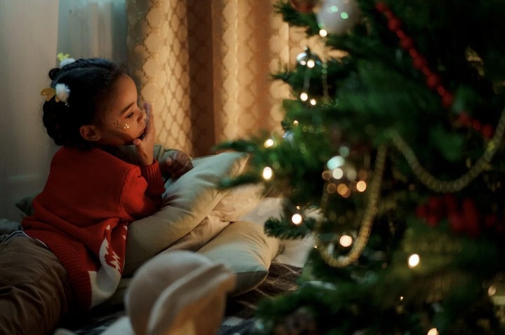 SZKLANA KULA ŚNIEŻNA 20CM Z POZYTYWKA ŚWIĄTECZNA ZE ŚNIEGIEM ŚWIĘTY MIKOŁAJ