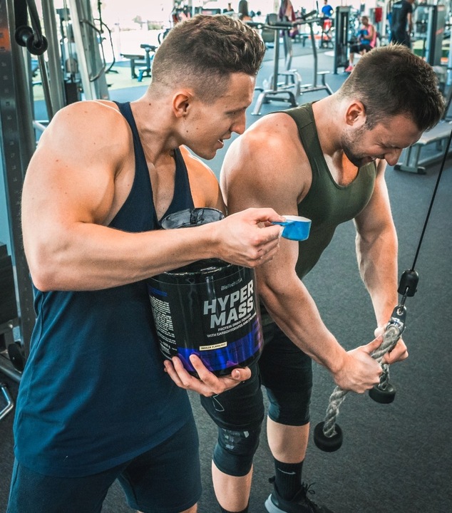 BioTech Hyper Mass 2270g Mega Gainer Masa XL Wanilia