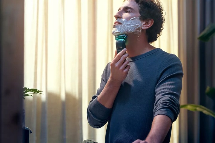 Golarka elektryczna męska do golenia na mokro i na sucho Philips S9975/55