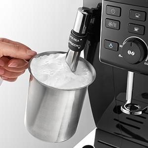 Ekspres ciśnieniowy do kawy z młynkiem Delonghi ECAM25.120.B (P)