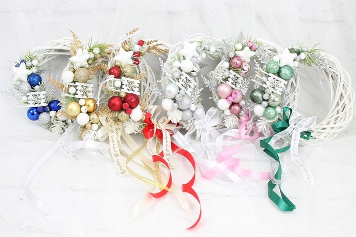 Wianek świąteczny wieniec stroik na drzwi ozdoba