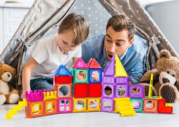 Klocki Magnetyczne 3D Zamek i Pojazdy Duży Zestaw 110 Elementów Edukacyjne