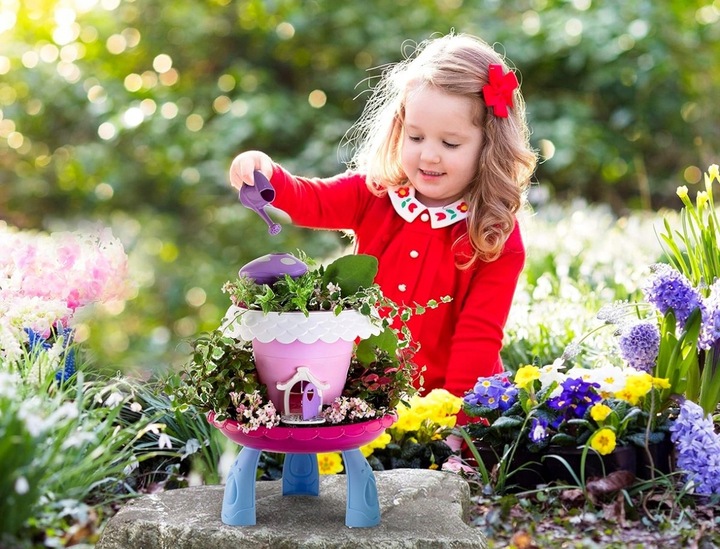 MAGICZNY OGRÓD UPRAWA ROŚLIN DOMEK KWIATÓW OGRÓDEK WRÓŻEK NÓŻKI ŚWIECI GRA