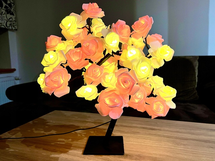 LAMPKA NOCNA DRZEWKO 48 RÓŻ do sypialni PREZENT NA WALENTYNKI Lampa LED USB