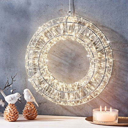 Lampka wieniec na baterie na drzwi okno stroik