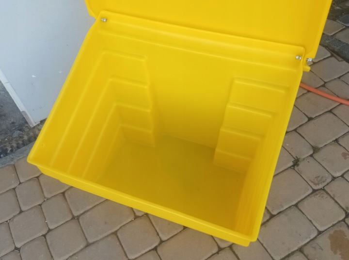 POJEMNIK skrzynia piasek piach sól drogową sorbent 70L PPM 70 litrów ŻÓŁTY