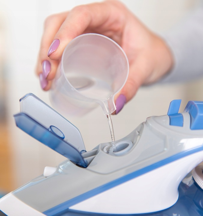 Żelazko parowe PRASOWANIE W PIONIE First Austria