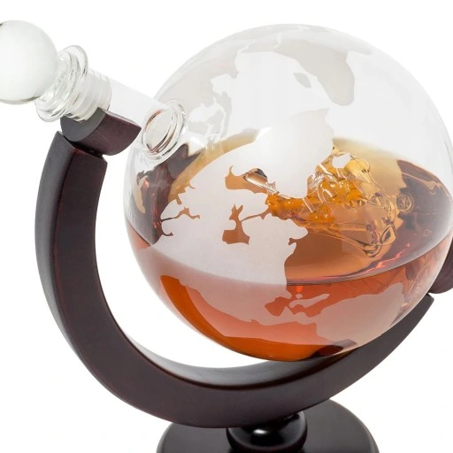 KARAFKA + SZKLANKI DO WHISKY STATEK GLOBUS GRAWER