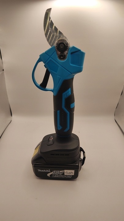 Sekator do akumulatorów Makita nożyce do przycinan